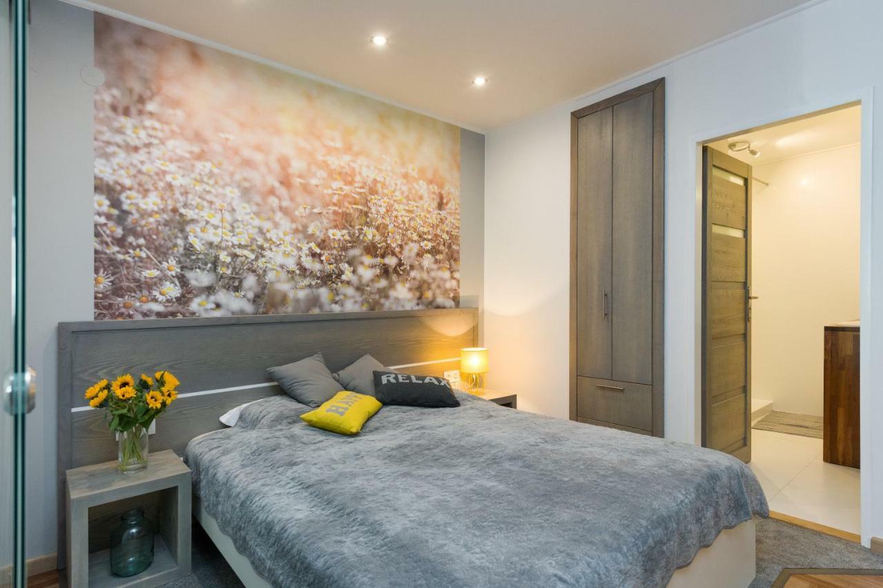Sunflower Apartment Krakow Exterior photo